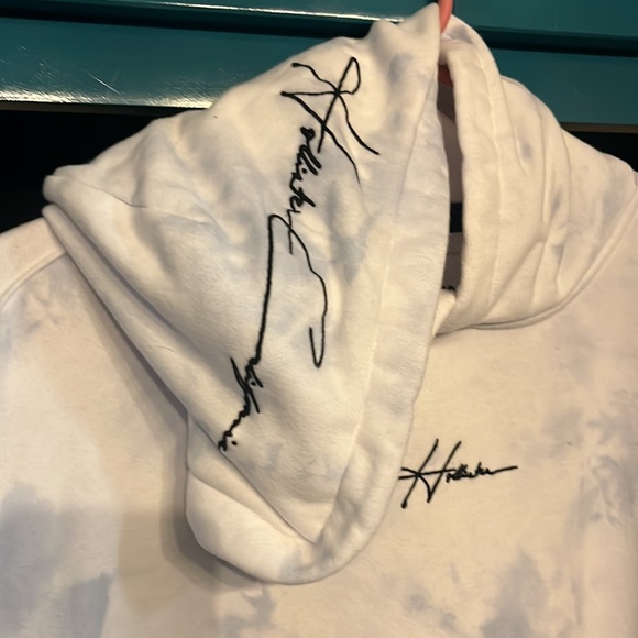 Hollister lg sky tie dye hoodie - Picture 3 of 5